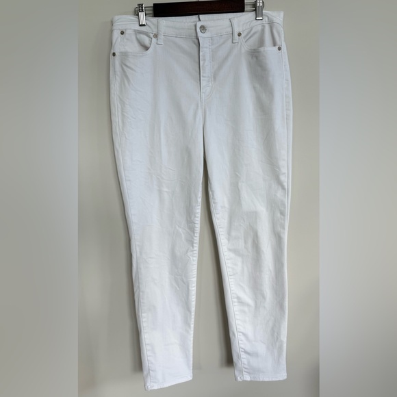 Talbots Flawless Slim Ankle Jeans White Size 12 - Picture 3 of 12